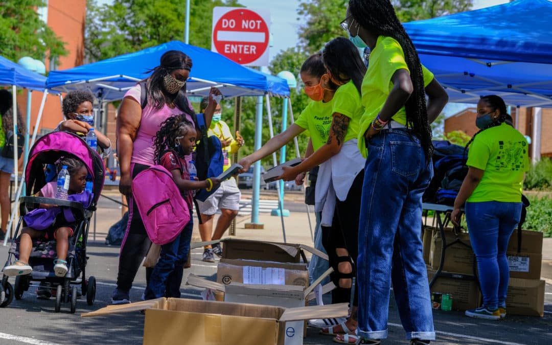 Generation Drive-Thru feeds teens in need